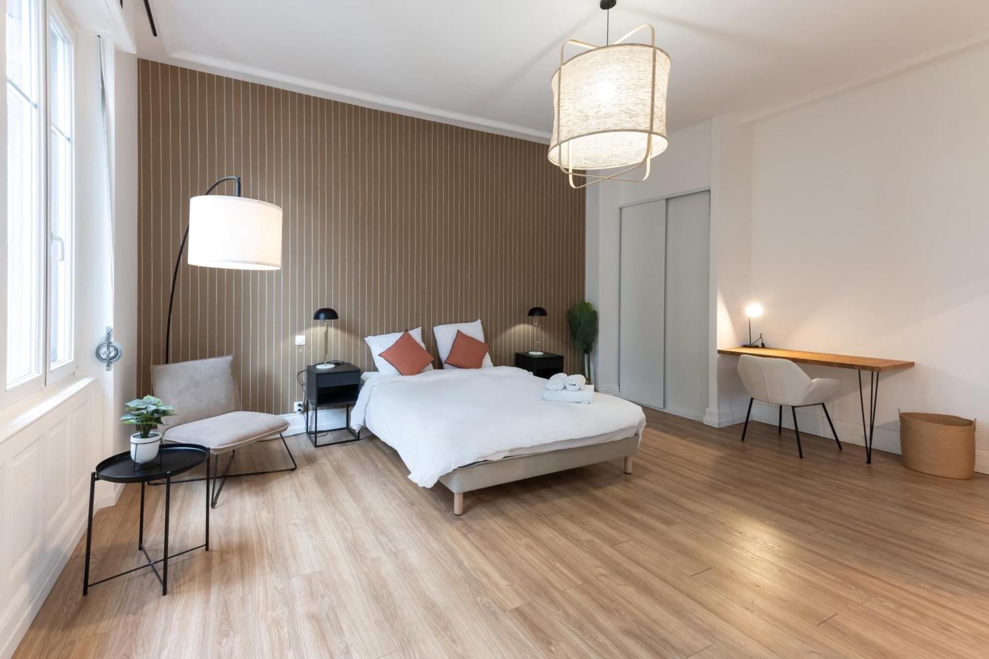 Large Double Room